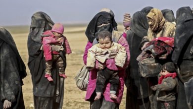 صورة الإدارة الذاتية توضح أسباب إرتفاع وفيات الأطفال في مخيم الهول