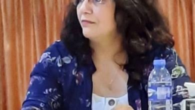 صورة حوار إذاعي لعضو مجلس الإدارة السياسي في حزب الحداثة والديمقراطية لسورية الزميلة “هيفاء محمود”  حول المرأة بين المشاركة السياسية والعائلة في برنامج ملفات نسائية .