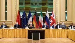 صورة مفاوضات فيينا تناقش العقوبات و العملية لن تكون سهلة.