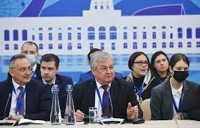 صورة السفير الإسرائيلي السابق في موسكو: إسرائيل ليست لديها مصلحة بأن تواجه دولة عظمى كروسيا