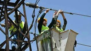 صورة الواقع الجديد للمرأة السورية بمواجهة المهن التقليدية.