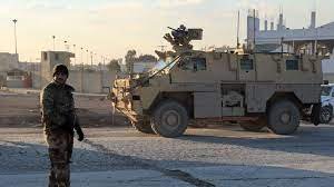 صورة قوات “الأسايش” و”قسد” تشمط الأحياء المحيطة بالسجن الواقع في الحسكة بحثاً عن عناصر التنظيم المختبئين