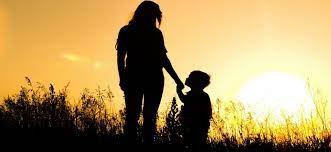 صورة “الأم العزباء” في قوانين بعض الدول العربية و الإعتراف بالنسب مع حقوق منقوصة