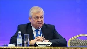 صورة موسكو و ورقة اللجنة الدستورية السورية.