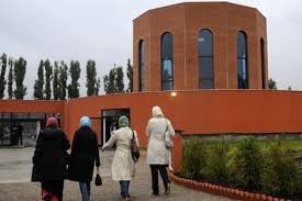 صورة نسوية الحداثة الإسلامية