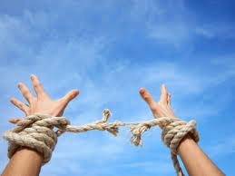 صورة حرية المرأة بين الخصوصية الثقافية والآفاق الإنسانية