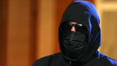 صورة روسيا تكرر فظائعها في سوريا “الاسد” بحسب حفار القبور السوري