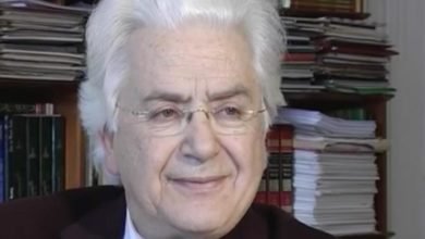 صورة اركون و بولكستاين في حوار