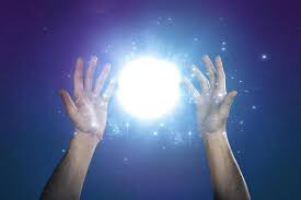 صورة وسائل التواصل الاجتماعي  و تأثيرها على القيم الأخلاقية.