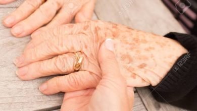 صورة النساء اللامرئيات(١).