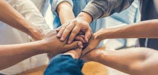 صورة الوطنية انتماء و عطاء.