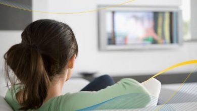 صورة المشاكل الاجتماعية والاقتصادية التي تؤثر على أوضاع المرأة في الإعلام(١).