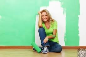 صورة استقلالية المرأة في حياتها.