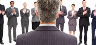 صورة السياسة فن الشجاعة.