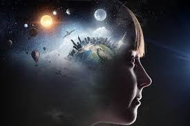 صورة النساء بين حياة فرضت عليهن وأخرى يحلمن بها.