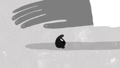 صورة الرقابة على حقوق المرأة.