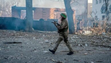 صورة كييف تدعو سكان باخموت إلى إخلائها.