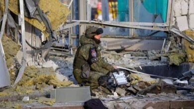 صورة عام ثان من الحرب الروسية الأوكرانية.. معارك ضارية وتحذير من “خروج الأزمة عن السيطرة”