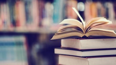 صورة الأدب السياسي والبحث عن متنفس على الورق