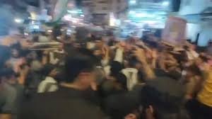 صورة مقاطع توثق توزيع معارضين سوريين الحلوى