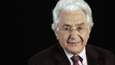 صورة الدكتور محمد اركون يتحدث حول الجهل المقدس